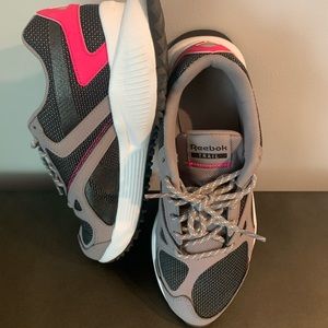 Rebook trail running shoe 💕